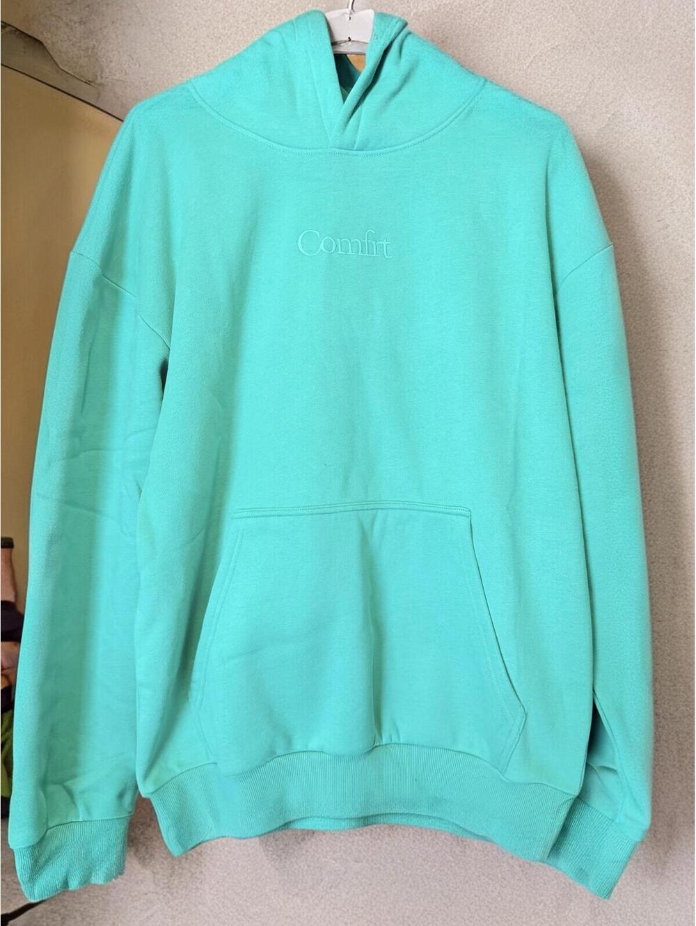 Comfrt Signature Hoodie Aqua Unisex size M New In Bag Oversized MSRP $120 - Picture 10 of 11